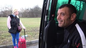 Blonde fucked in van keep fucking stranger when police check her