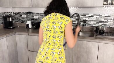 POV Roommate Trapped in Drawer Big Ass Gushing Latina Roleplay