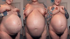 38 weeks pregnant! rubbing lotion into my very big belly & huge tits :p