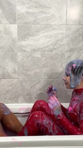 Latex Gunge with Belle Ohara