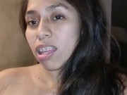 REAL Joven latina sumisa de 18 años le meto mi gran polla y la hago garganta profunda