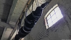 Mummification Suspensionin The Barn
