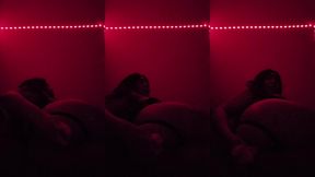 saluuuut bienvenue dans l anus de lala ! alors la cochonne assume qu elle veut ...