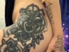 Tattooed Babe in a Towel on Periscope
