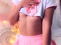 Close up teen wet pussy orgasm