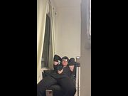 Mecánico se saca la verga