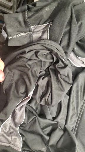 Quick pump and cum dump.