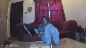 Flirting with my feet - 1080P MP4