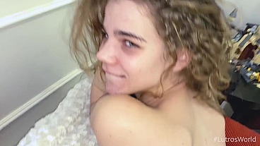 Homemade Christmas Morning Blowjob - Sabrina Spice