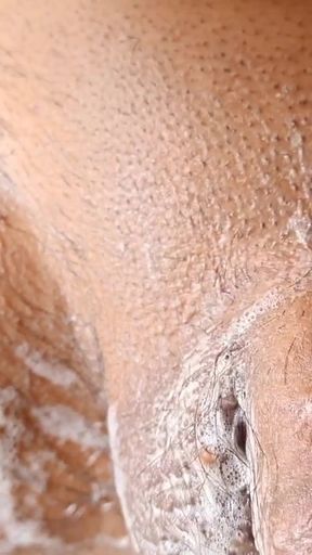 First Time Seeing GFs Pussy Hair She Begged Me to Trim It Clean   Clip 1