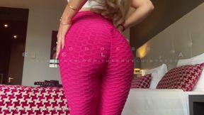 Ass worship in yoga pants