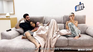 MY GIRLFRIEND'S NEW FRIEND • COLLAB Itsxlilix Stellar Bluue