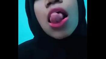 Muslim teen dildo excercise show