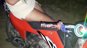 Filthy Cheating Stepdad Fucking My Ass on the Street