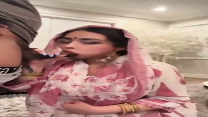 Big Titty Girl In Action