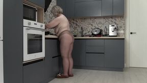 Housewife bbw milf with big saggy tits and nylon pantyhose.