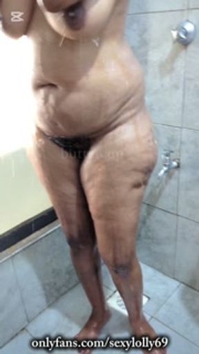 ACCIDENTALLY FUCKED MY STEPMUM