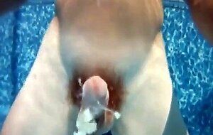 23 Massive Squirts: Amateur Underwater Adventure