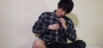 Japanese twink makes his gigantic cock rock rough befor