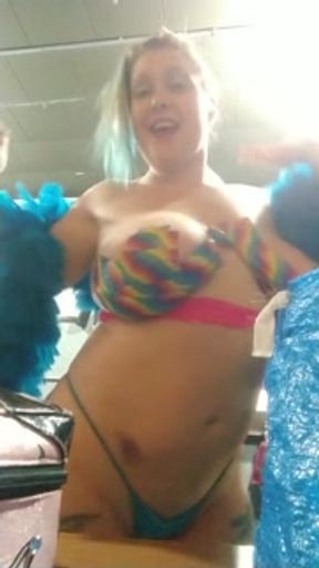 Found a loophole in this town's rule so I can show my boobs. 😘