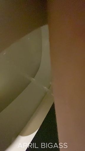 Threesome Pissing on the Streets of Argentina, Mar Del Plata, 2 Whores Together!! Dirty and Whores