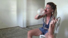 Smoking Blowing & Hot Cherry Confetti Pops In Empty Room - Mp4