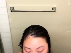 Amateur Webcam Big Boobs Blonde Teen Spit Games