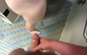 Str8 cruising in public shower