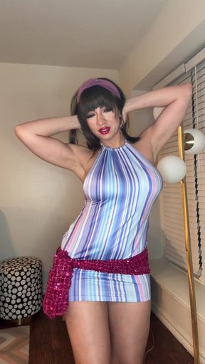 Egyptian MILF Sasha Pearl in Bellydancing Striptease