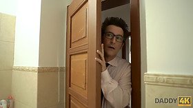 Daddy4k. sexy lady ultimately agrees to stretch feet for excited stepdaddy