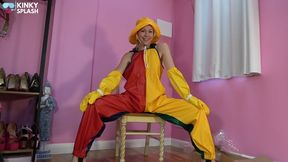 Farmerrain Rainwear Unbox – Vinyl Pinafores, Southwest, Mittens & Wet Fantasy - MP4