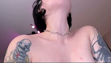 I passionately suck dick and get cum on my face