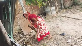 INDIAN VILLAGE HOT GIRL RUKIA SEX IN HOME