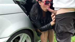 Stunning sexy girl gets screwed in my car