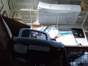20220528 under my desk !