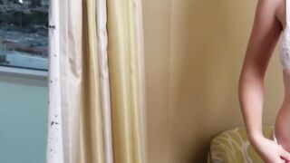 Brunette Babe Ellie Nova Masturbates With Vibrating Dildo