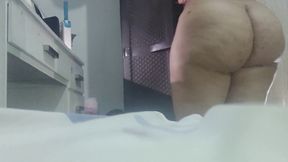 Extremely big bbw ass caught on video