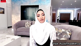 Conservative Muslima Finding Freedom In Sexual Exploration