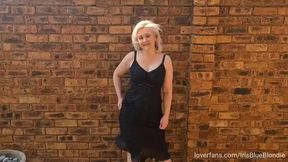 Striptease and Piss by chubby Mature naked blonde outside in the garden courtyard