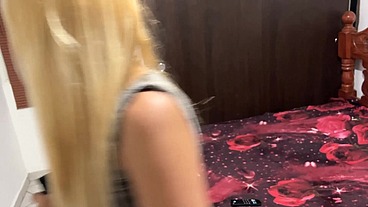 Compartiendo Cama con mi Hermosa amiga Porque Estamos Viajando CASO DE LA VIDA REAL