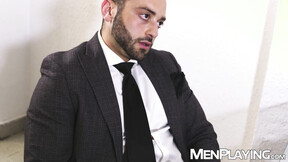 ”Realtors Drew Valentino & Pol Prince mutually bareback & jizz”