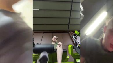Jucielussie sweats in public gym blaze