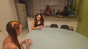 Stepmother will teach us a new game - By Luana Lima - Full video