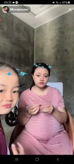 Bumil berdaster live sambil ngemil