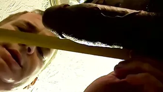 Young black thug DJ gets handjob and blowjob from mature Joe