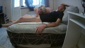 I Made a Surprise for My Girlfriend and Filled Her Mouth with Cum