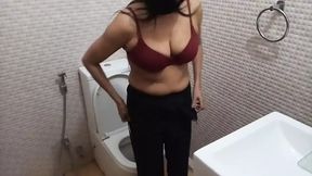 Sexy Miya Undress pee and bathing in Home recorded by Hubby