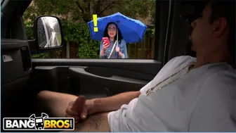 Scarlett flashes her big ass for a wild public ride on a rainy day