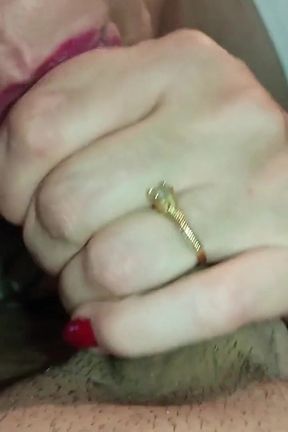 Amateur MILF blowjob till cum in mouth