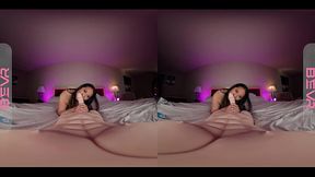 Curvy Asian BBW Kimmie Liu gives a 3D blowjob